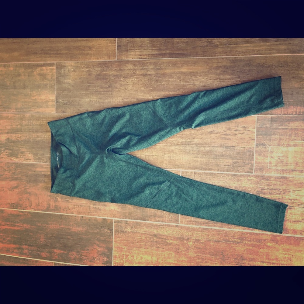 Outdoor Voices 7/8 Warmup Hunter Green Leggings
